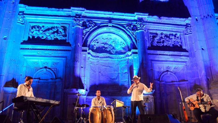Amarraditos, un mestizaje único de músicas y culturas Amarraditos, un mestizaje único de músicas y culturas