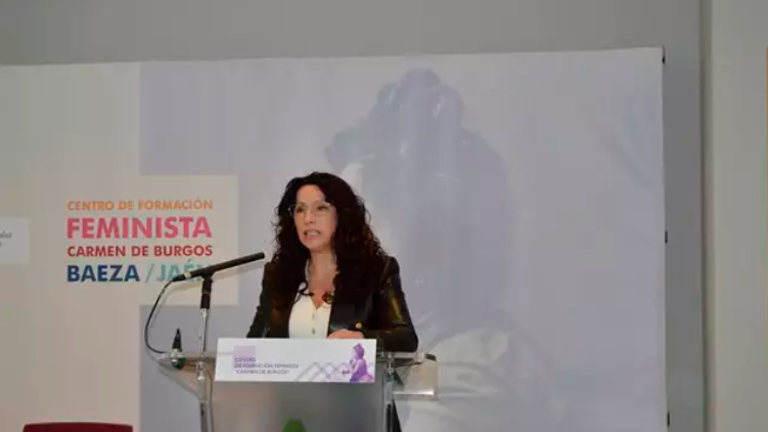 La Junta destina cerca de 100.000 euros a la reforma integral del Centro de Formación Feminista Carmen de Burgos La Junta destina cerca de 100.000 euros a la reforma integral del Centro de Formación Feminista Carmen de Burgos