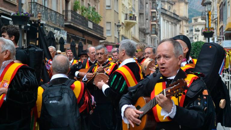 Tuna España toma el centro de Jaén Tuna España toma el centro de Jaén