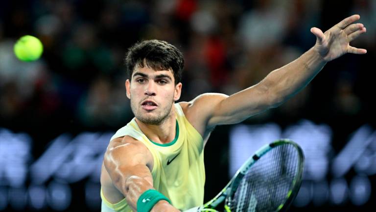 Alcaraz dice adiós a Melbourne tras caer ante el alemán Alexander Zverev Alcaraz dice adiós a Melbourne tras caer ante el alemán Alexander Zverev