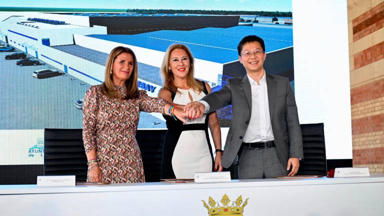 La multinacional china Desay SV elige Linares para abrir su nueva fábrica en Europa La multinacional china Desay SV elige Linares para abrir su nueva fábrica en Europa