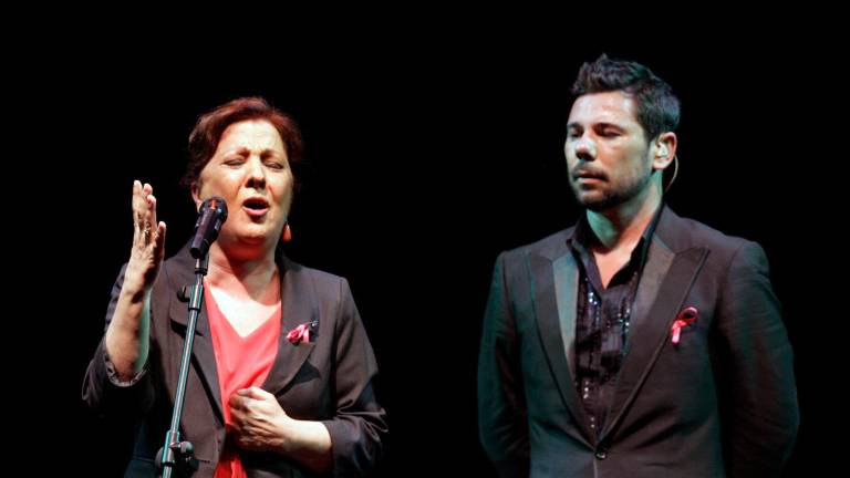 Flamenco con nombre y alma de mujer Flamenco con nombre y alma de mujer