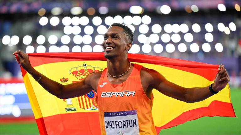 Oro Olímpico para Díaz en triple salto en París 2024 Oro Olímpico para Díaz en triple salto en París 2024