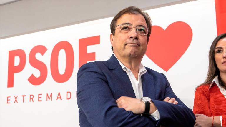 Vara dice que no tiene problema en plantear un pacto al PP en Extremadura Vara dice que no tiene problema en plantear un pacto al PP en Extremadura