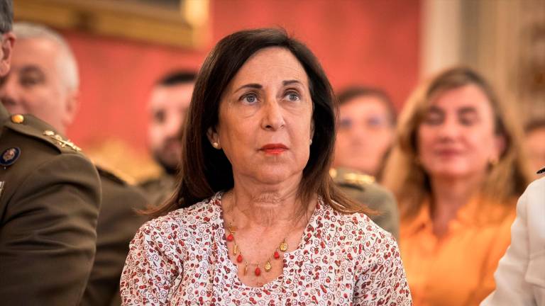 Robles recuerda que la ley no obliga a García Ortiz a dimitir por ser procesado Robles recuerda que la ley no obliga a García Ortiz a dimitir por ser procesado