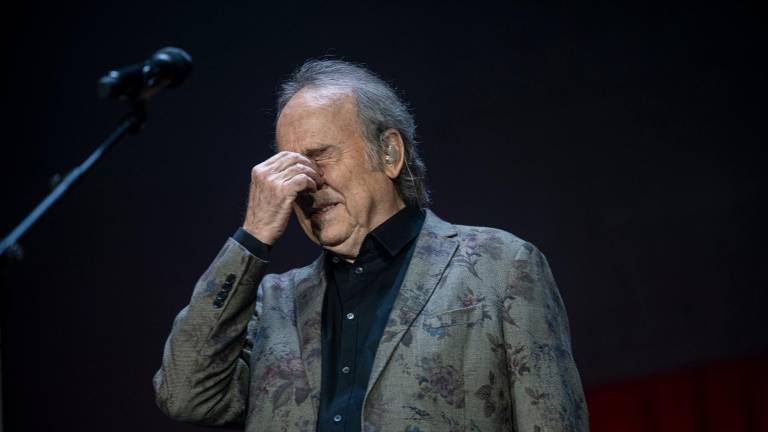 Serrat se despide en Barcelona tras casi seis décadas en los escenarios Serrat se despide en Barcelona tras casi seis décadas en los escenarios