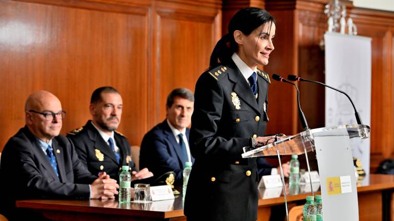 Layla Dris, nueva comisaria jefa de la Policía Nacional de Jaén Layla Dris, nueva comisaria jefa de la Policía Nacional de Jaén