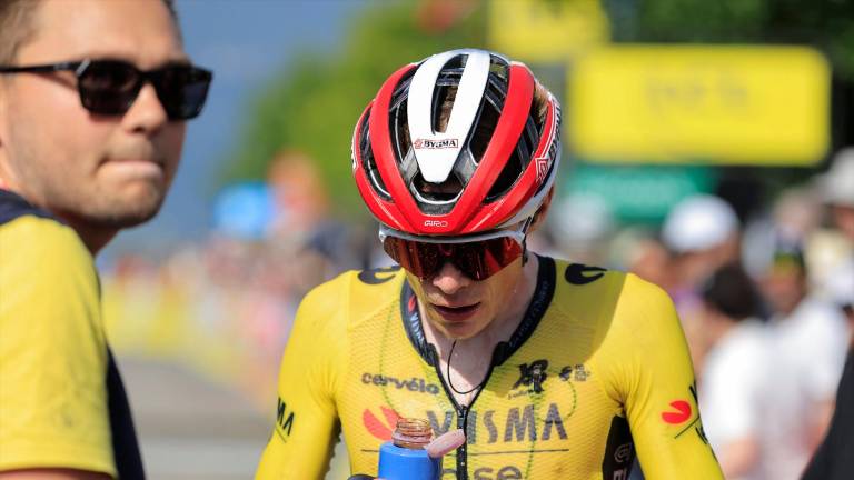 Un equipo informa del robo de bicicletas tras la segunda etapa de La Vuelta Un equipo informa del robo de bicicletas tras la segunda etapa de La Vuelta