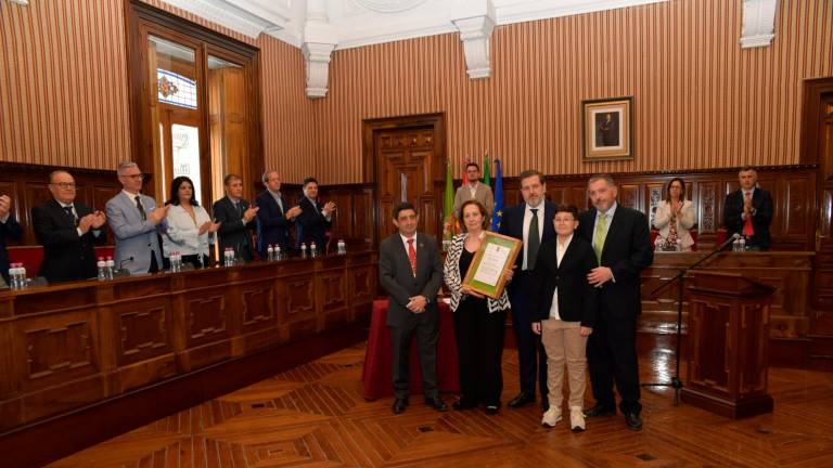 José Luis García-Lomas, hijo adoptivo de la provincia de Jaén José Luis García-Lomas, hijo adoptivo de la provincia de Jaén