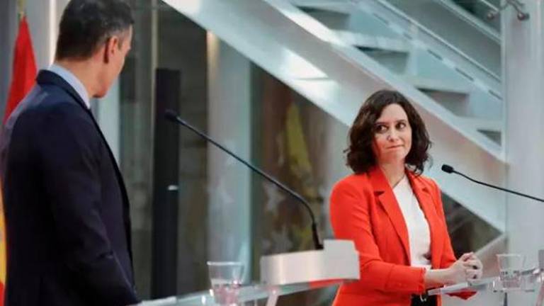 El Gobierno declara el estado de alarma para restablecer en Madrid las medidas tumbadas por la justicia El Gobierno declara el estado de alarma para restablecer en Madrid las medidas tumbadas por la justicia
