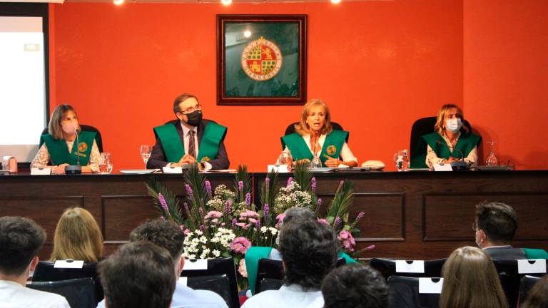 El Colegio Mayor Domingo Savio vuelve a abrir sus puertas a los estudiantes El Colegio Mayor Domingo Savio vuelve a abrir sus puertas a los estudiantes