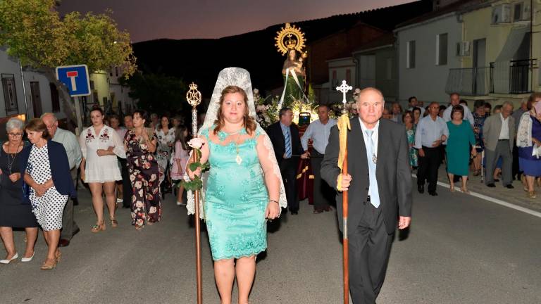 Fe a raudales por la patrona Fe a raudales por la patrona