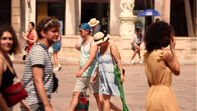 Avisos amarillos este martes por altas temperaturas en la provincia Avisos amarillos este martes por altas temperaturas en la provincia
