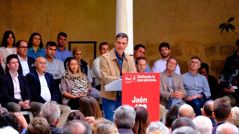Sánchez se compromete a que el mundo rural tenga los servicios básicos a media hora Sánchez se compromete a que el mundo rural tenga los servicios básicos a media hora