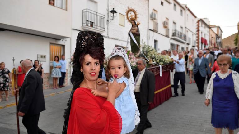Fe a raudales por la patrona Fe a raudales por la patrona