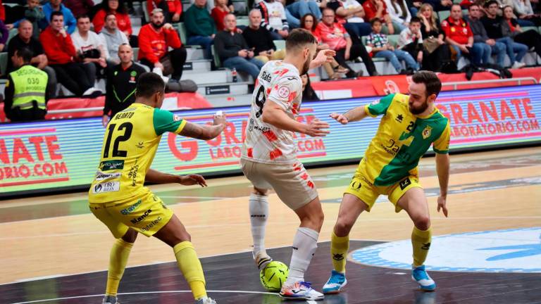 El Jaén Paraíso Interior se come al Pozo con una remontada imperial en Murcia (4-6) El Jaén Paraíso Interior se come al Pozo con una remontada imperial en Murcia (4-6)