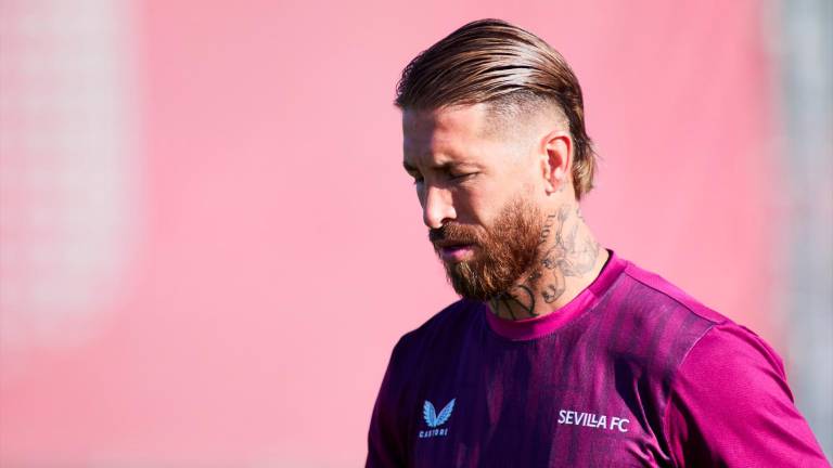 La Guardia Civil investiga el robo en la casa de Sergio Ramos en Bollullos La Guardia Civil investiga el robo en la casa de Sergio Ramos en Bollullos