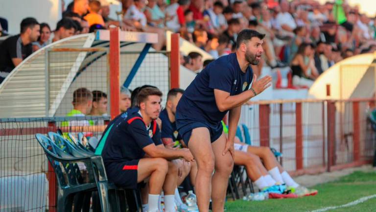 Valenciano: “Recibimos al Real Jaén con los deberes hechos en dos partidos” Valenciano: “Recibimos al Real Jaén con los deberes hechos en dos partidos”