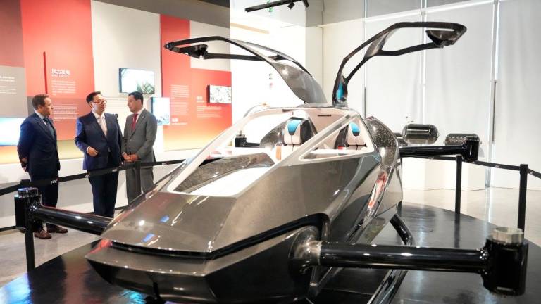 Una empresa china busca terrenos en Linares para una fábrica de componentes de fibra de carbono para automoción Una empresa china busca terrenos en Linares para una fábrica de componentes de fibra de carbono para automoción