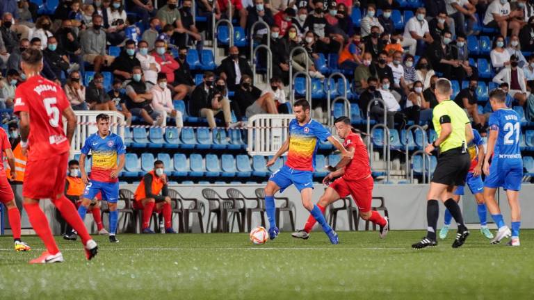 Aplazado el Linares-Andorra por 7 casos de covid-19 en el equipo del Principado Aplazado el Linares-Andorra por 7 casos de covid-19 en el equipo del Principado
