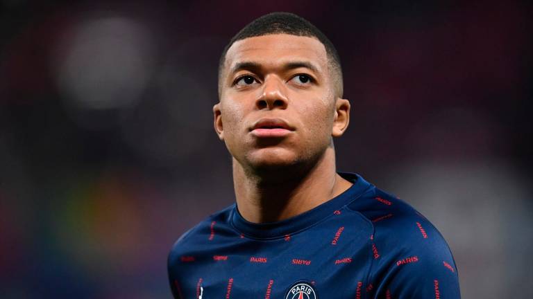 Mbappé no renueva hasta 2025 en un tenso pulso con el PSG Mbappé no renueva hasta 2025 en un tenso pulso con el PSG