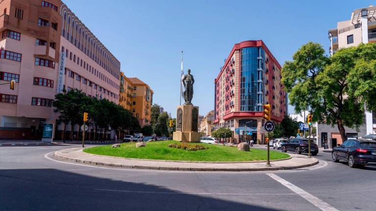 Detenido un hombre acusado de apuñalar a otro durante una pelea en Huelva Detenido un hombre acusado de apuñalar a otro durante una pelea en Huelva
