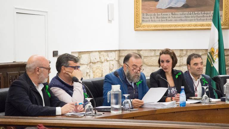 Críticas populares al plan de reactivación socioeconómico Críticas populares al plan de reactivación socioeconómico