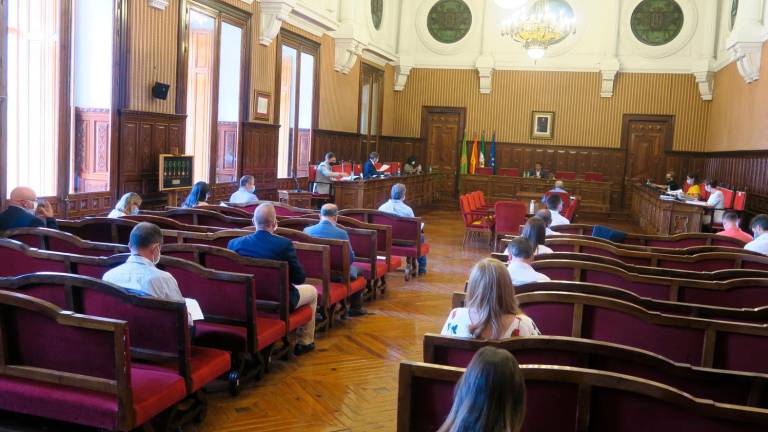 La Diputación cede otros 49.000 metros cuadrados para la Ciudad Sanitaria de Jaén La Diputación cede otros 49.000 metros cuadrados para la Ciudad Sanitaria de Jaén