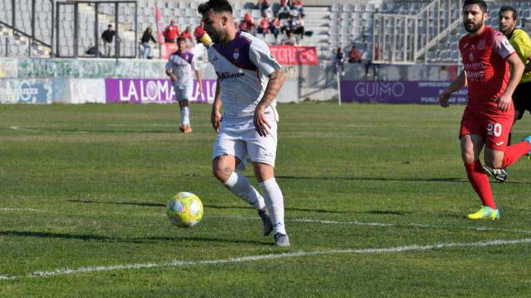Ridículo del Real Jaén y éxtasis del Torreperogil Ridículo del Real Jaén y éxtasis del Torreperogil