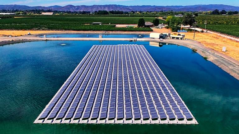 Úbeda tendrá la mayor planta solar fotovoltaica flotante para autoconsumo de Andalucía Úbeda tendrá la mayor planta solar fotovoltaica flotante para autoconsumo de Andalucía