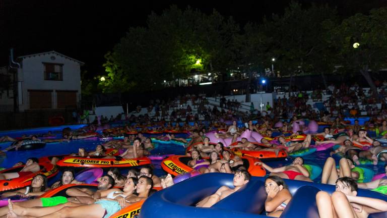 “Aquasión” triunfa en la piscina de Amurjo “Aquasión” triunfa en la piscina de Amurjo