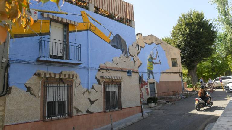 Un “trampantojo” frente a la Plaza de Toros de Jaén Un “trampantojo” frente a la Plaza de Toros de Jaén