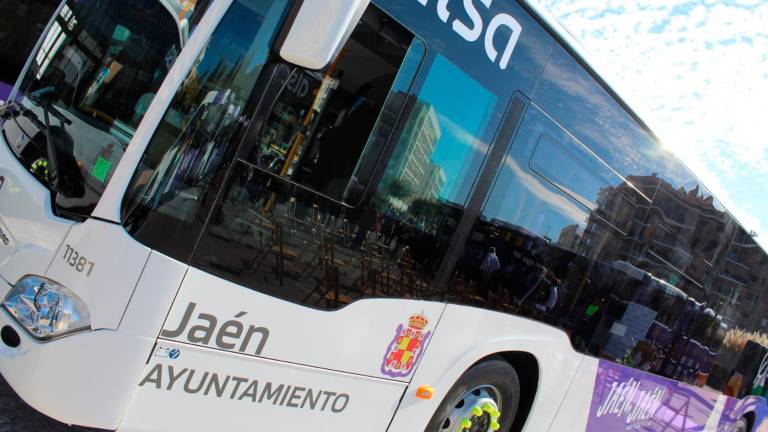 Se amplía este sábado el servicio especial de autobuses al recinto ferial Se amplía este sábado el servicio especial de autobuses al recinto ferial