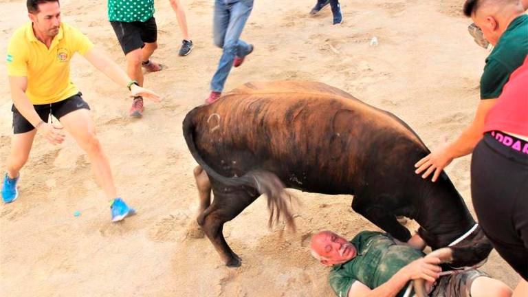 La valentía delante de un toro implica un gran riesgo La valentía delante de un toro implica un gran riesgo