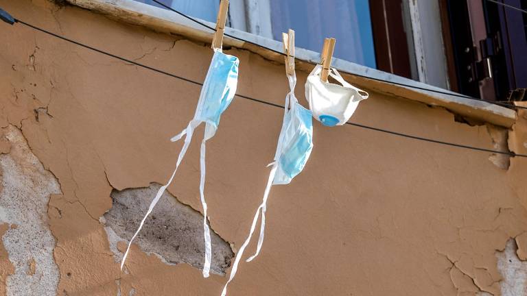Récord de curados en Italia y fuerte caída en los nuevos casos Récord de curados en Italia y fuerte caída en los nuevos casos