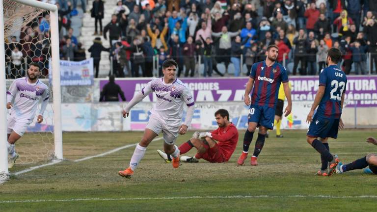 Aitor acaba con el sueño de un inmenso Real Jaén Aitor acaba con el sueño de un inmenso Real Jaén