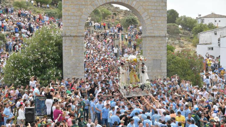 Día de fervor en torno a La Morenita Día de fervor en torno a La Morenita