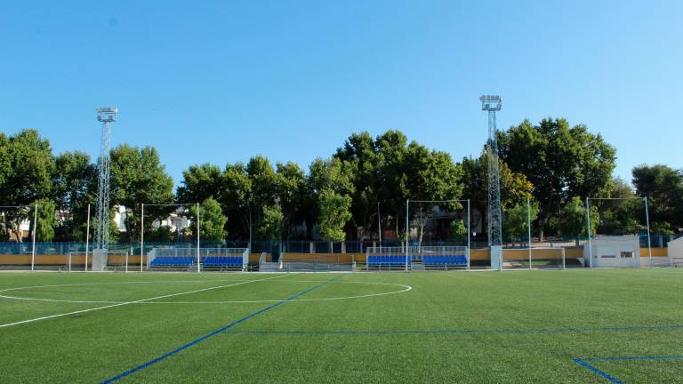 El Ayuntamiento de Andújar mejora las instalaciones del campo de fútbol “Puerta de Madrid” El Ayuntamiento de Andújar mejora las instalaciones del campo de fútbol “Puerta de Madrid”