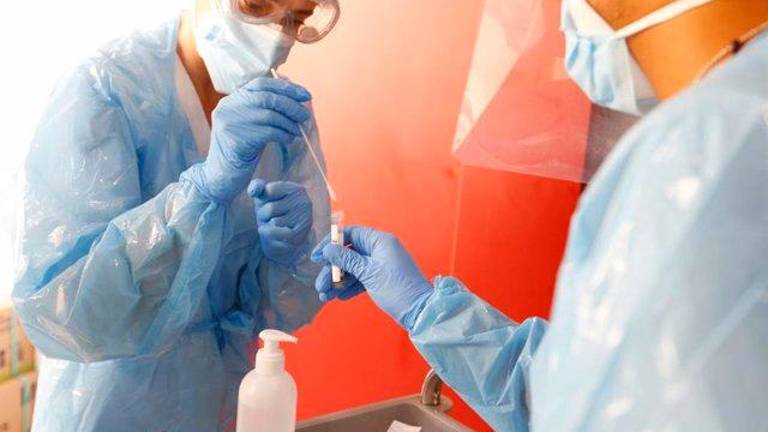 Covid-19: Fatiga, fiebre, tos, dolor muscular y de cabeza, síntomas más comunes en pacientes leves Covid-19: Fatiga, fiebre, tos, dolor muscular y de cabeza, síntomas más comunes en pacientes leves