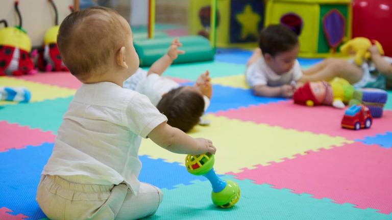 Andalucía registra 285 niños ingresados por bronquiolitis, de los que 32 se encuentran en la UCI Andalucía registra 285 niños ingresados por bronquiolitis, de los que 32 se encuentran en la UCI