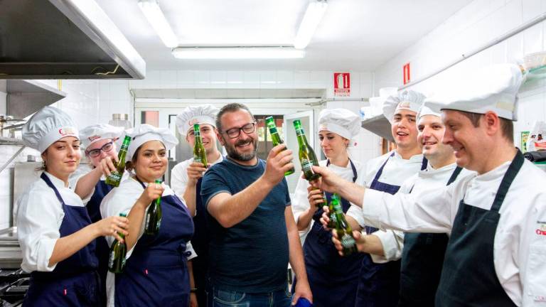 El chef Pedro Sánchez da una clase magistral El chef Pedro Sánchez da una clase magistral