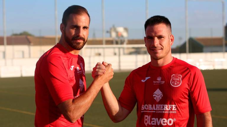 Niza y Toni fichan por el Torreperogil para aportar compromiso y experiencia Niza y Toni fichan por el Torreperogil para aportar compromiso y experiencia