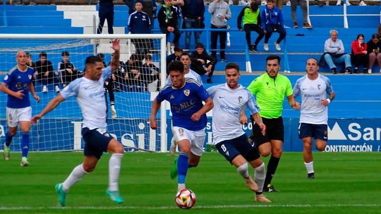 Un Linares Deportivo mermado visita a un Real Murcia en racha Un Linares Deportivo mermado visita a un Real Murcia en racha