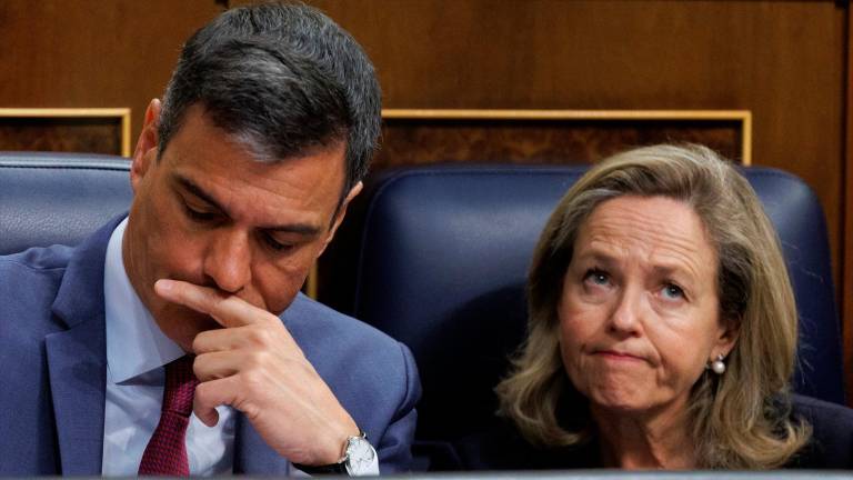 El Gobierno aprueba este martes una desgravación por vehículos eléctricos y la prórroga de algunas medidas anticrisis El Gobierno aprueba este martes una desgravación por vehículos eléctricos y la prórroga de algunas medidas anticrisis