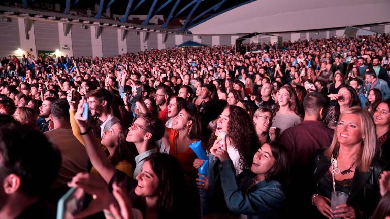 Leiva deja sin palabras a sus fieles que llenan el Auditorio de la Alameda