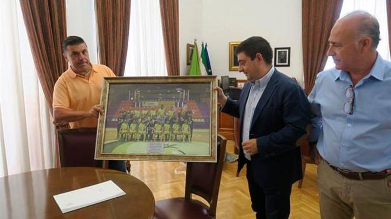Diputación renueva como espónsor del Jaén Paraíso Interior FS Diputación renueva como espónsor del Jaén Paraíso Interior FS