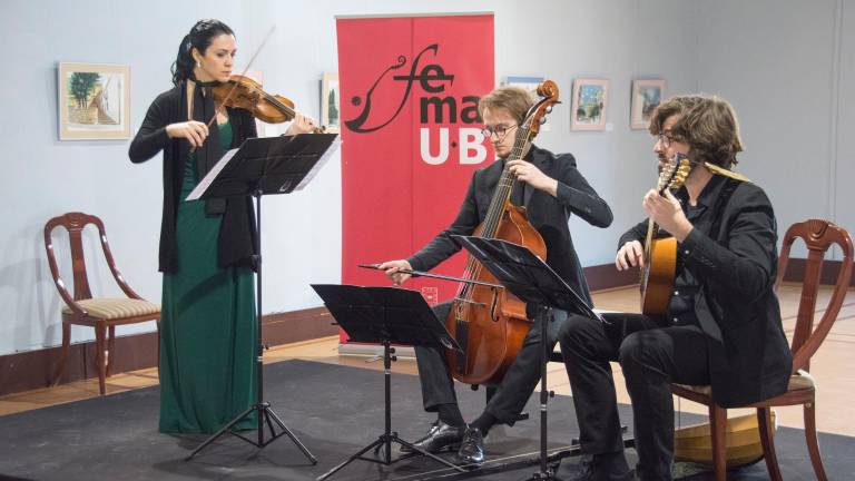 La música resuena entre monumentos La música resuena entre monumentos