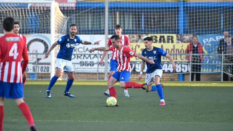 El Linares sigue su carrera triunfal para acabar campeón