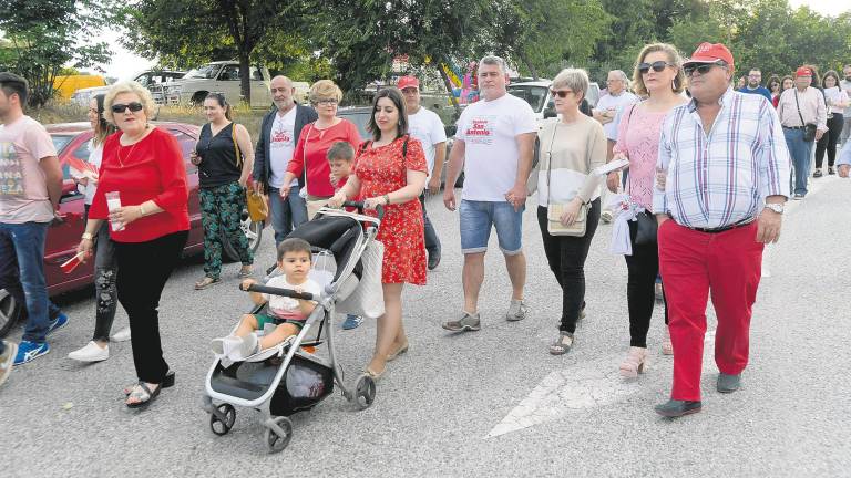 San Antonio brilla al sol de la aldea de Sabariego