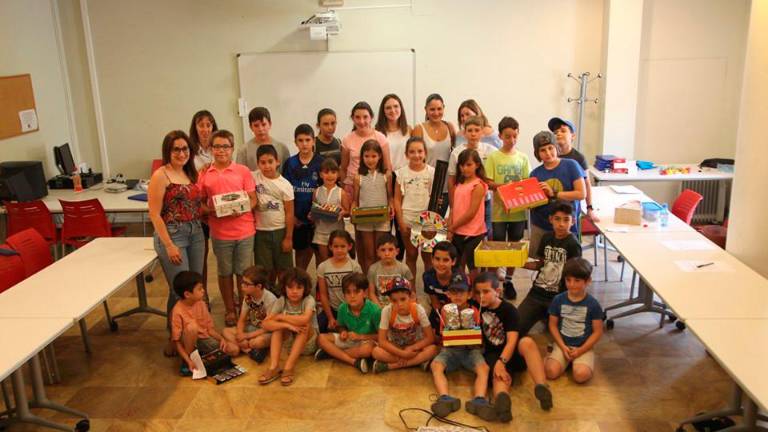 Un campamento inculca a niños el interés por hacerse inventores Un campamento inculca a niños el interés por hacerse inventores